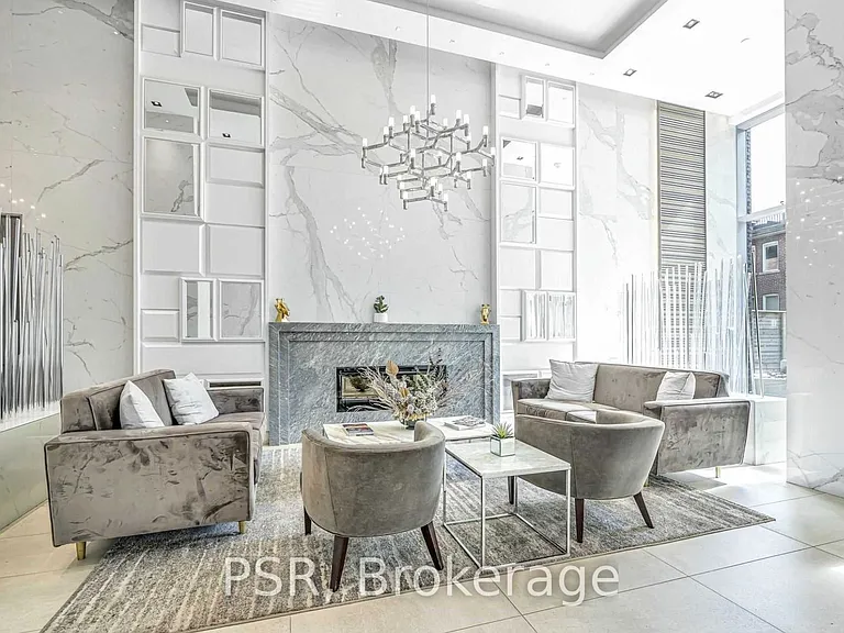 501 Saint Clair Ave W #1011 — Photo 10