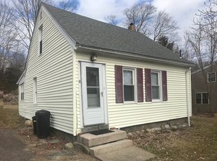 6 News St, Rockville, RI 02873