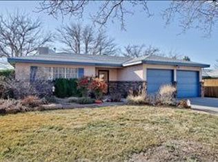 8404 Gutierrez Rd NE, Albuquerque, NM 87111