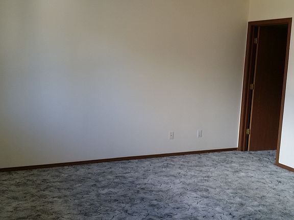 5th image of 5210 Blue Jay Ln