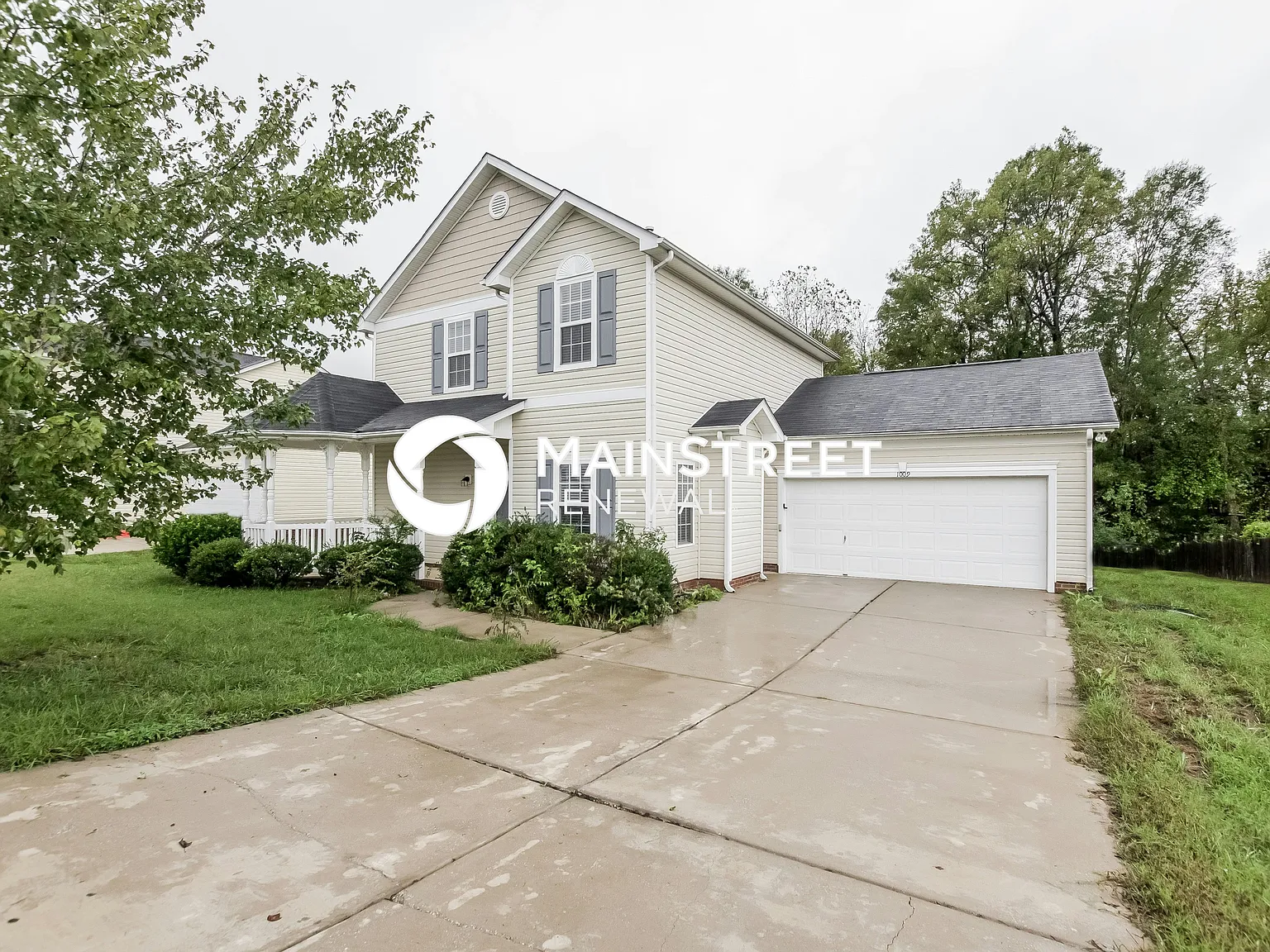 1009 Little Rock Ct — Photo 2