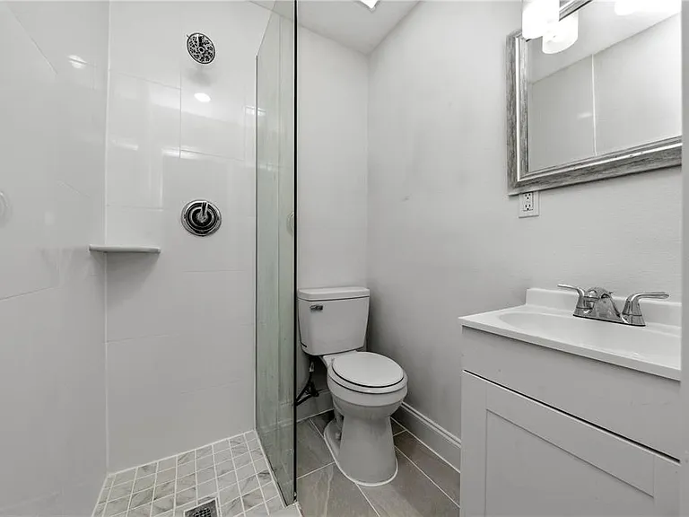 618 Jupiter Way — Photo 16