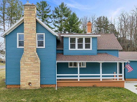 3rd image of 646 N Walnut St