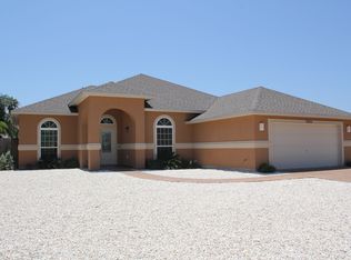 13821 Hawksnest Bay Dr, Corpus Christi, TX 78418