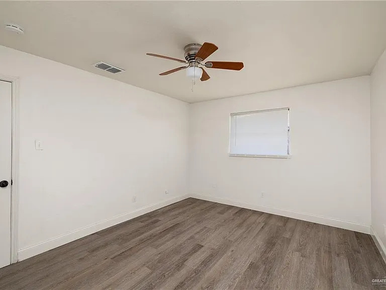 1716 W Gastel Cir #1 — Photo 8