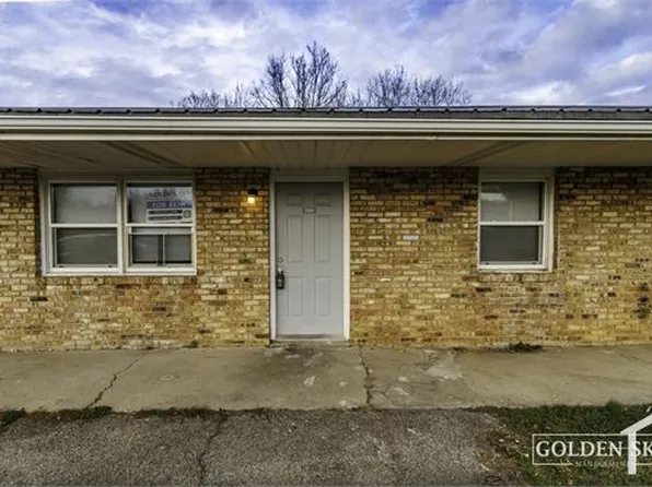 6304 E Piccadilly Rd, Muncie, IN 47303