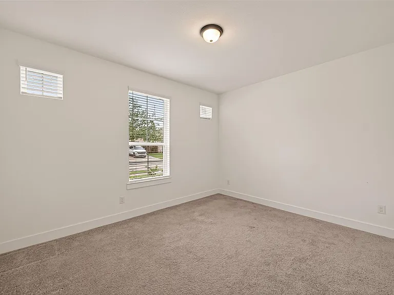 2907 Wild Berry Ct — Photo 6