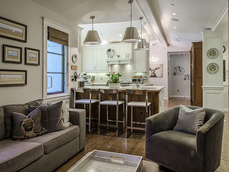 263 W Santa Inez Ave — Photo 21