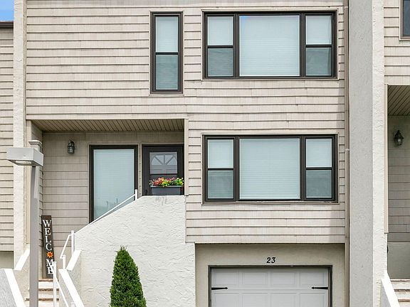 2nd image of 57 Bridgewaters Drive #23