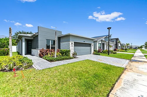 11381 SW Lyra Dr Photo 1 11381 SW Lyra Dr Photo 1