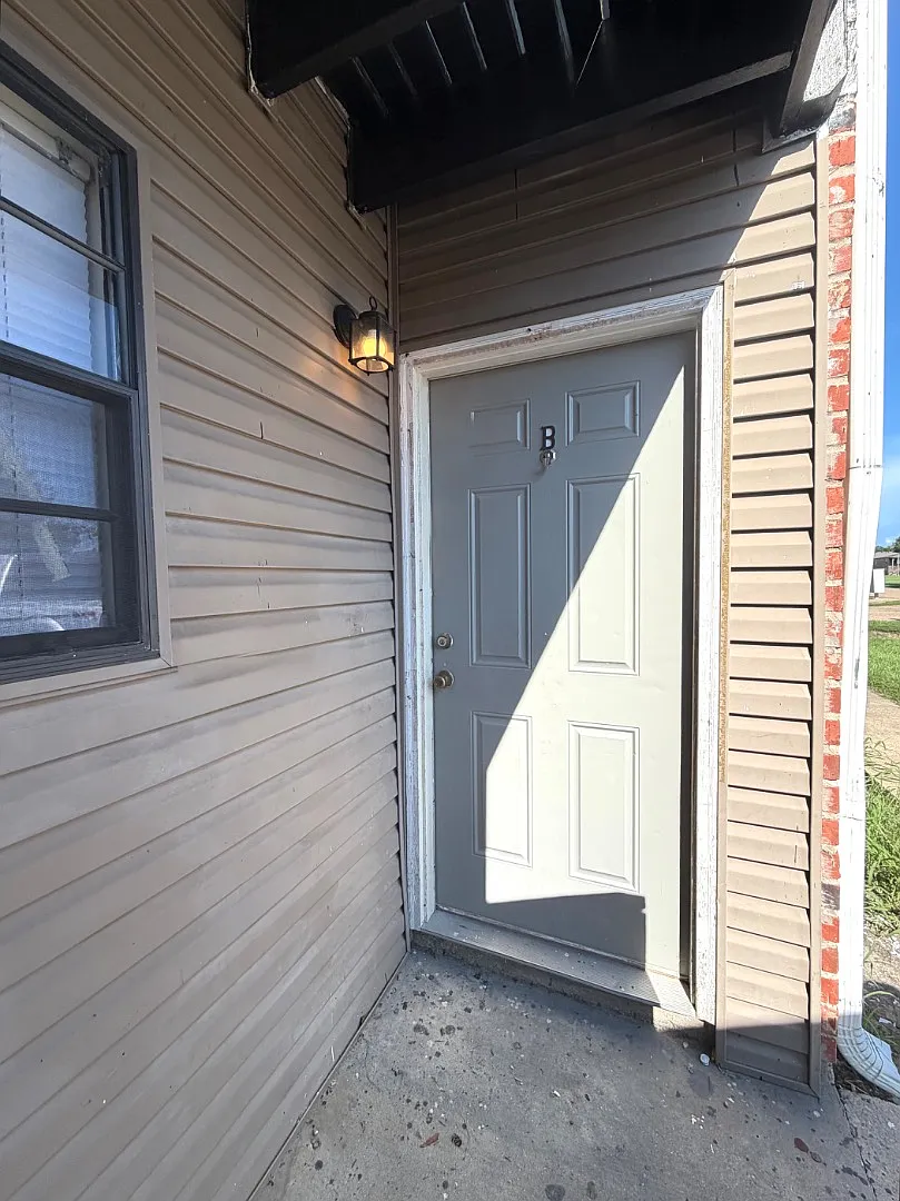 500 Berlin St - Unit B — Photo 1