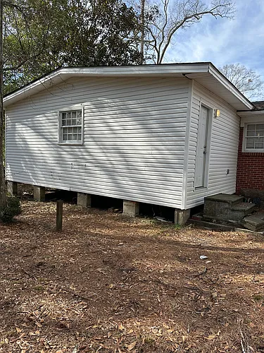 2109 Highland Ct Photo 1