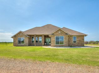 3952 Arrowhead Rd NE, Piedmont, OK 73078