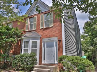 3801 Meadow Green Ct, Peachtree Corners, GA 30092