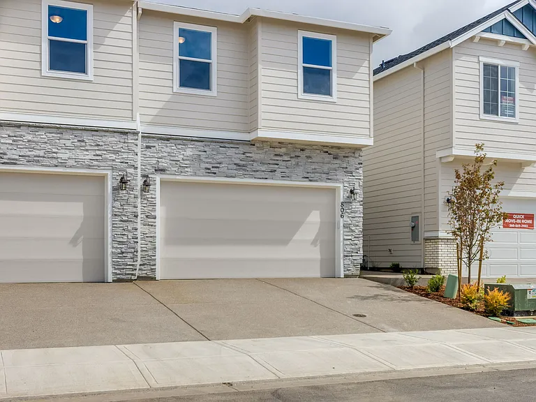806 NW 178th Way — Photo 3