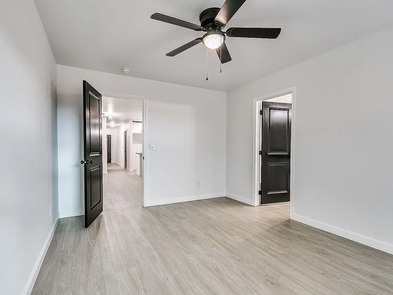 3 bed, 1424 sqft, $1,695 — Photo 4