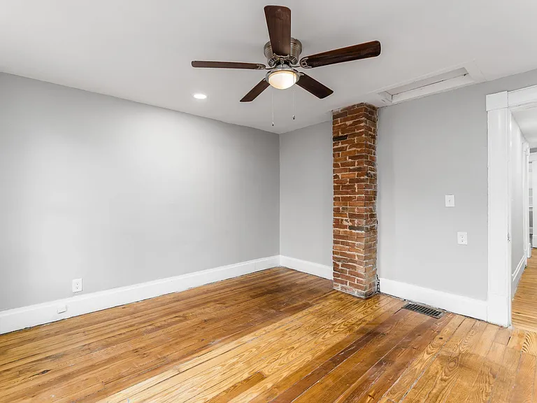 1613 Harvard Ave — Photo 11