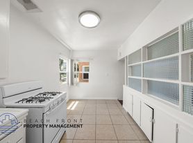 5626-5628 Edgemar Ave.