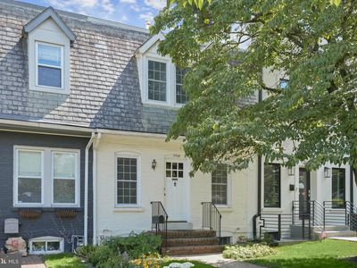 3708 S St NW, Washington, DC, 20007