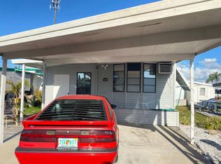 1722 Aires Dr, Holiday, FL 34690