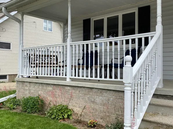 115 Roller Ave, Beaver Dam, WI 53916