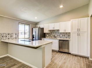 10604 W Oakmont Dr, Sun City, AZ 85351