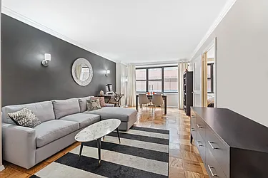 7 East 14th Street