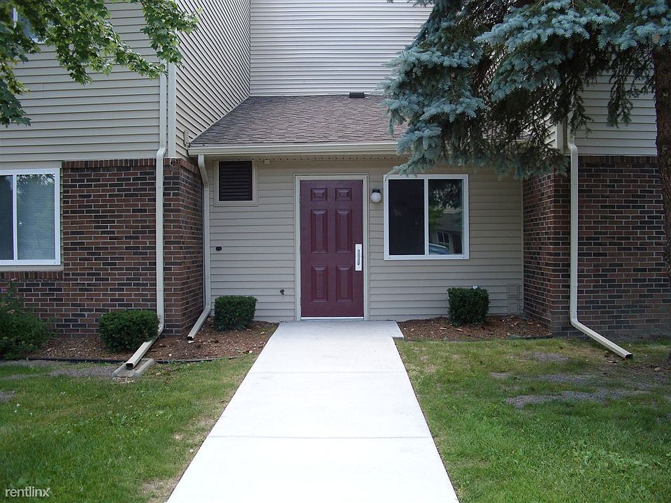 2nd image of 240 Windsor St #One