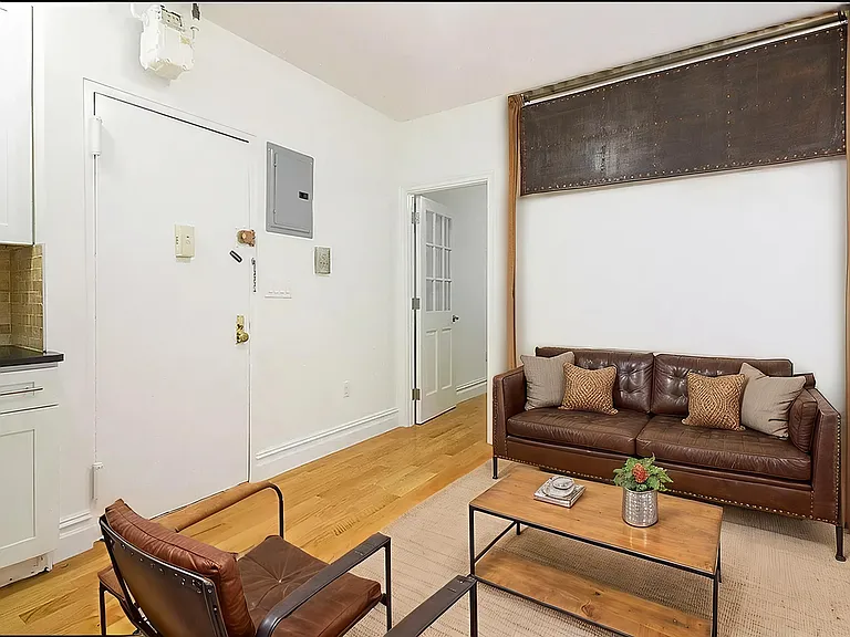 325 E 78th St #3C — Photo 1