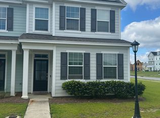 600 Ravensridge Ln, Moncks Corner, SC 29461