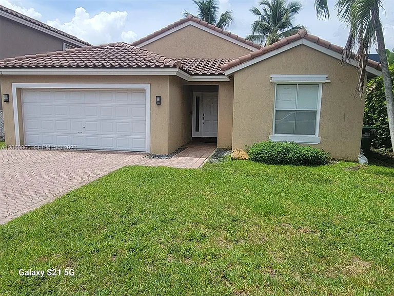 13242 SW 146th St — Photo 2