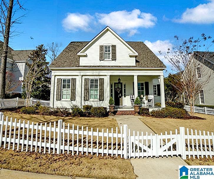 1st image of 689 Founders Park Dr