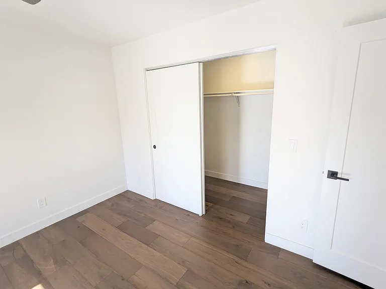 7662 E Minnezona Ave — Photo 28