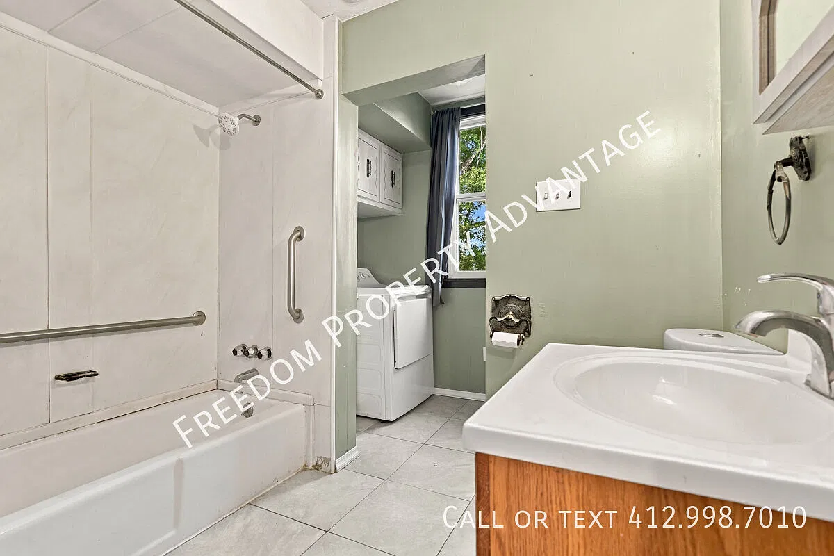 15 Division St., Fl 2- Crafton — Photo 3