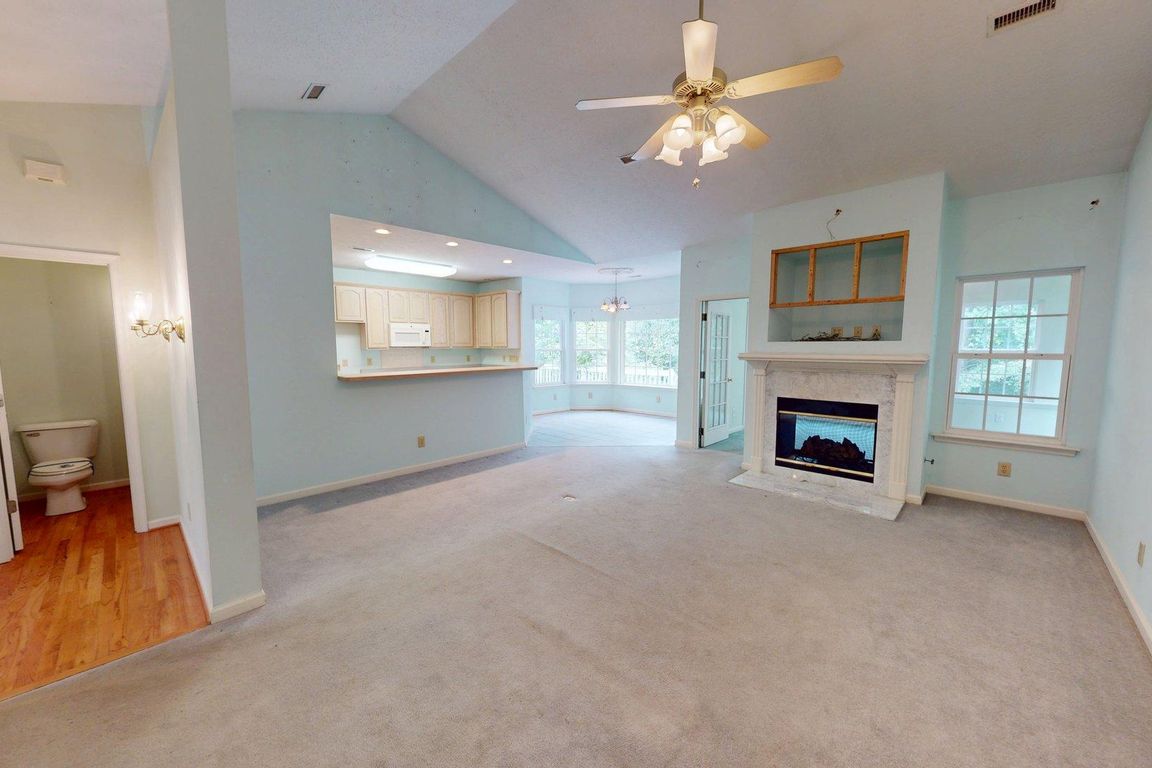 next background image