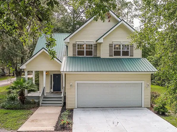 611 Bond Rd, Darien, GA