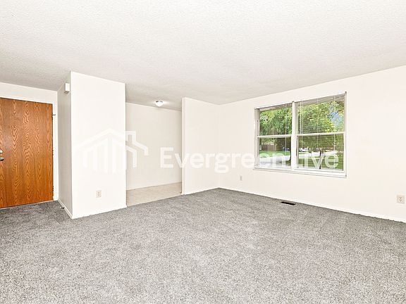 3rd image of 6477 Rolling Glen Dr