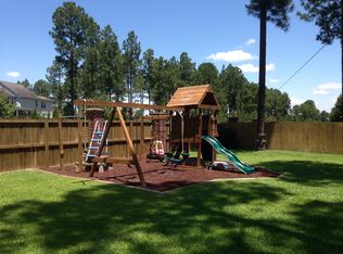 167 Arlington Dr, Cameron, NC 28326