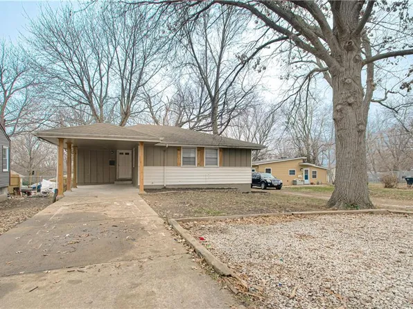 1402 S Spring St, Independence, MO 64055