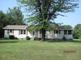 1647 Lockmiller Rd, Estill Springs, TN 37330