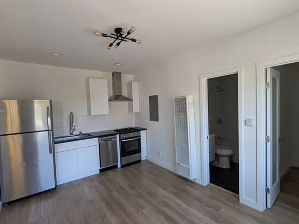 2626 Cloverfield Blvd APT 10, Santa Monica, CA 90405