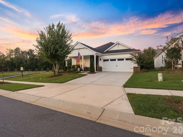 7222 Rock Dove Ct, Gastonia, NC 28056