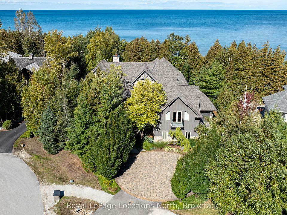 1st image of 115 Ellis Dr