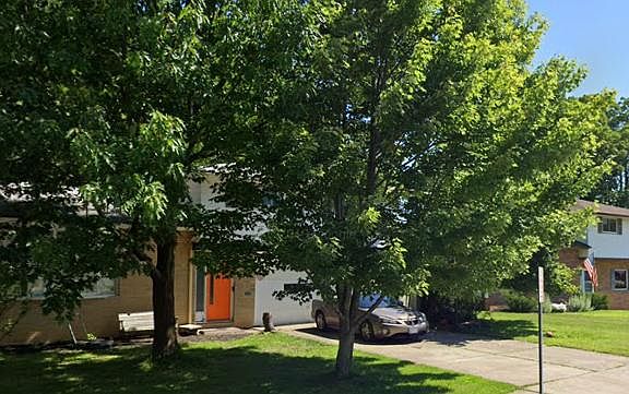5th image of 4812 Woodrow Ave