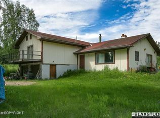 3124 Bunch Berry Ln, Fairbanks, AK 99709