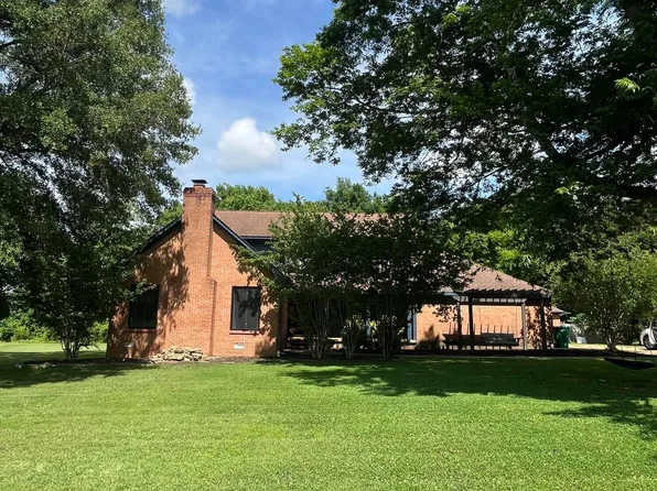 1184 Quail Creek Cv, Tupelo, MS 38801