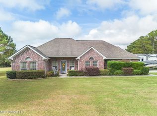 12009 Circle G Ranch Rd, Picayune, MS 39466