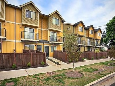 9744C 4th Ave NW, Seattle, WA, 98117