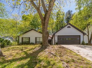 2889 Sterling Dr, Lawrenceville, GA 30043