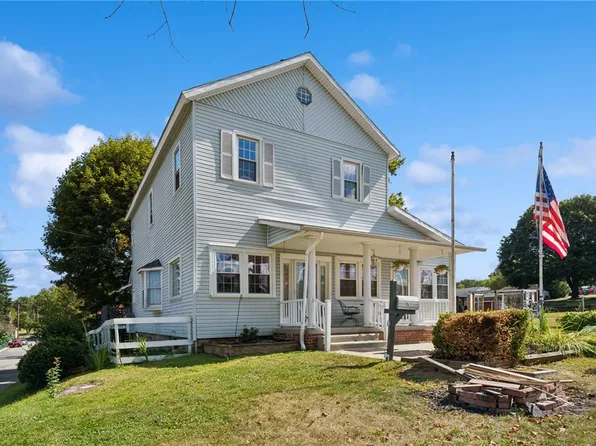 302 Quemahoning St, Boswell, PA 15531